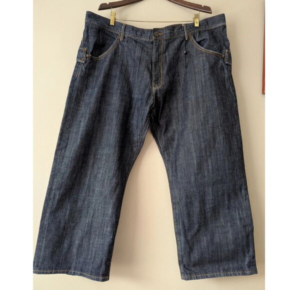 Share Similar Items S42873109-2134-4c59-8a0b-c3fcb895884a85b30abc-b109-4307-8839 - Picture 2 of 6